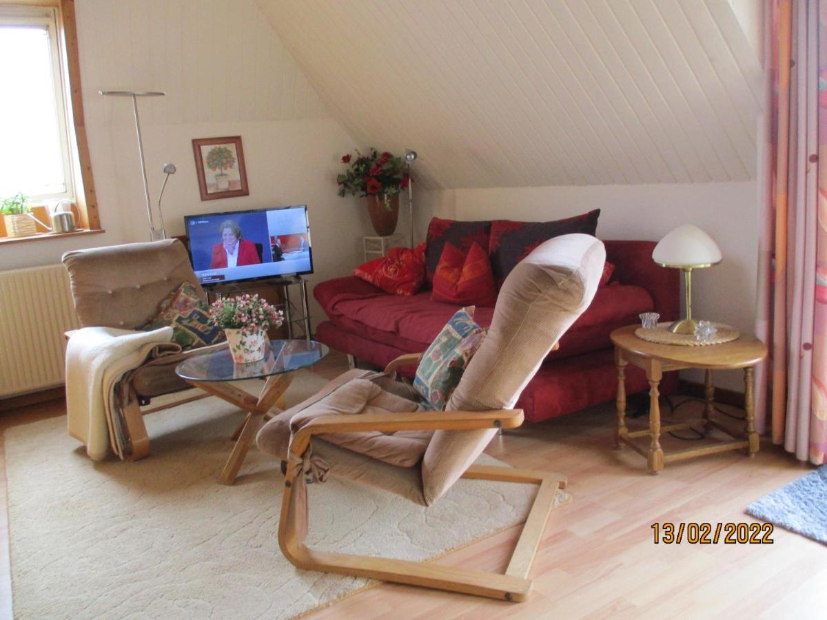 Haus Mit Lilie Und Rose Apartment Westerdeichstrich ภายนอก รูปภาพ
