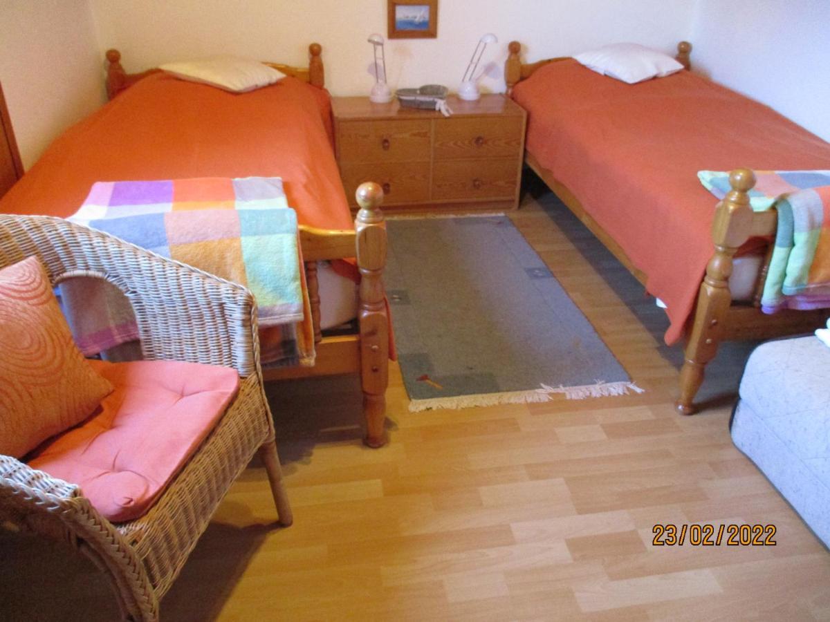 Haus Mit Lilie Und Rose Apartment Westerdeichstrich ภายนอก รูปภาพ