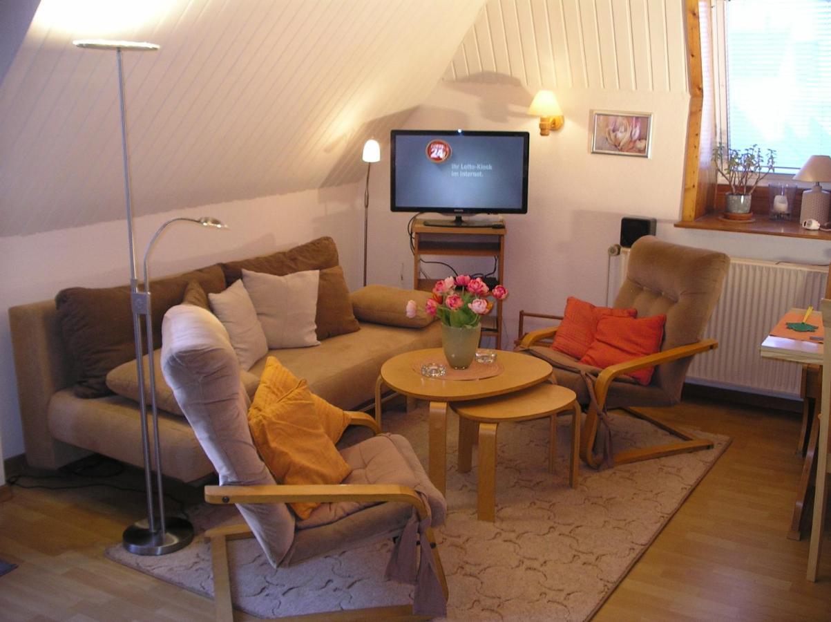 Haus Mit Lilie Und Rose Apartment Westerdeichstrich ภายนอก รูปภาพ